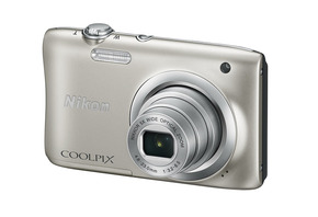 Nikon CoolPix A300 srebrni digitalni fotoaparat