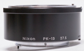 Nikon PK-13 Nikon PK-13 može se koristiti sa bilo kojim Nikon SLR objektivom većim od 50 mm.