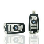 USB flash memorija u obliku BMW kljuca