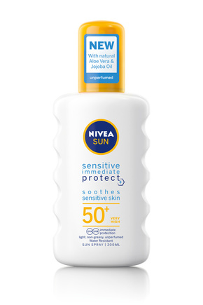 NIVEA SUN sens. immediate protect umirujući sprej SPF 50+ 200 ml