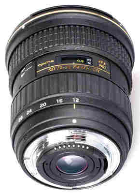 Tokina AF 12-28mm f/4 AT-X 12-28 PRO DX Tokina AF 12-28mm f/4 AT-X 12-28 PRO DX namenjen je fotografisanju svakodnevnih doga]aja