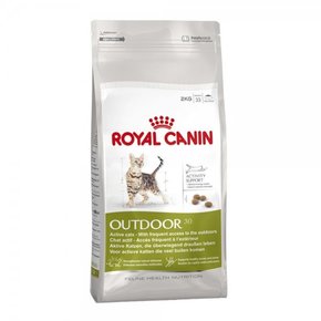 Royal Canin OUTDOOR 30 – za mačke koje izlaze napolje / poboljšanje imunog odgovora 10kg