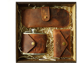 Hemingway Leather Guerrilla Gift Box