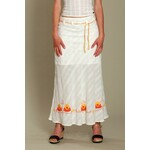 Bela letnja pamucna suknja sa rucno vezenim detaljima ISKON mode